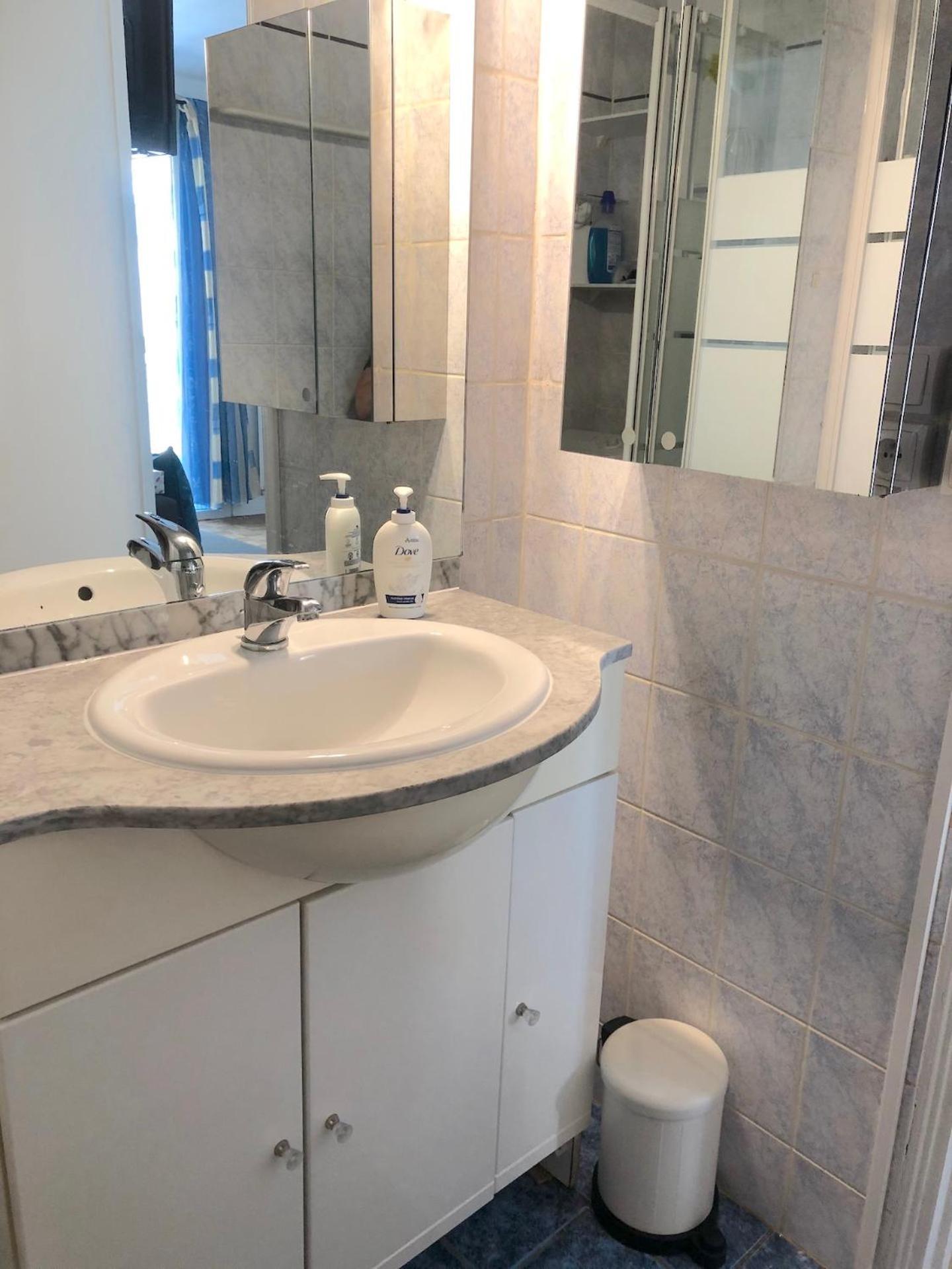 Renovated Charming Apt Ideal To Visit Paris Clichy Luaran gambar